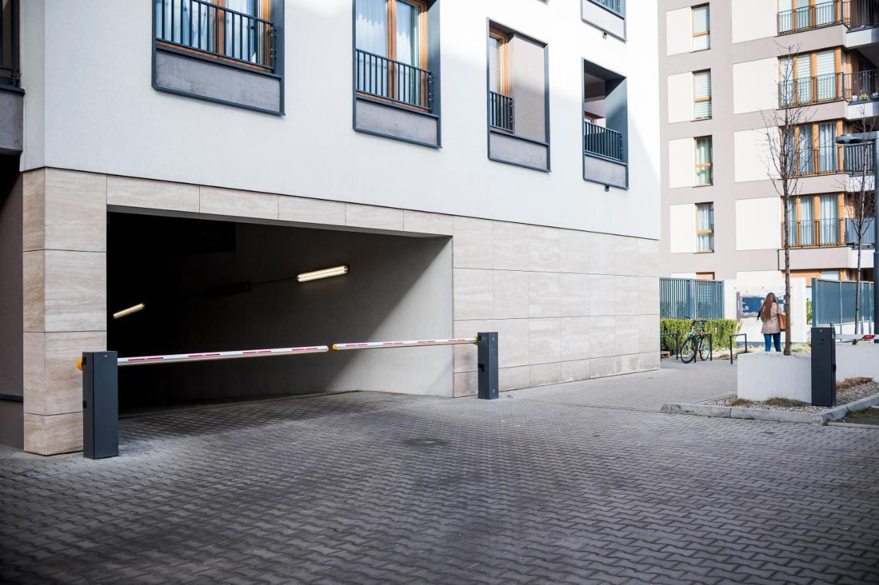 Apartament Z Ogrodkiem I Garazem Posen Exterior foto