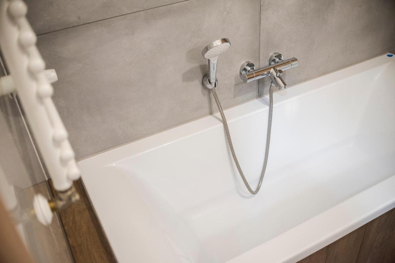 Apartament Z Ogrodkiem I Garazem Posen Exterior foto
