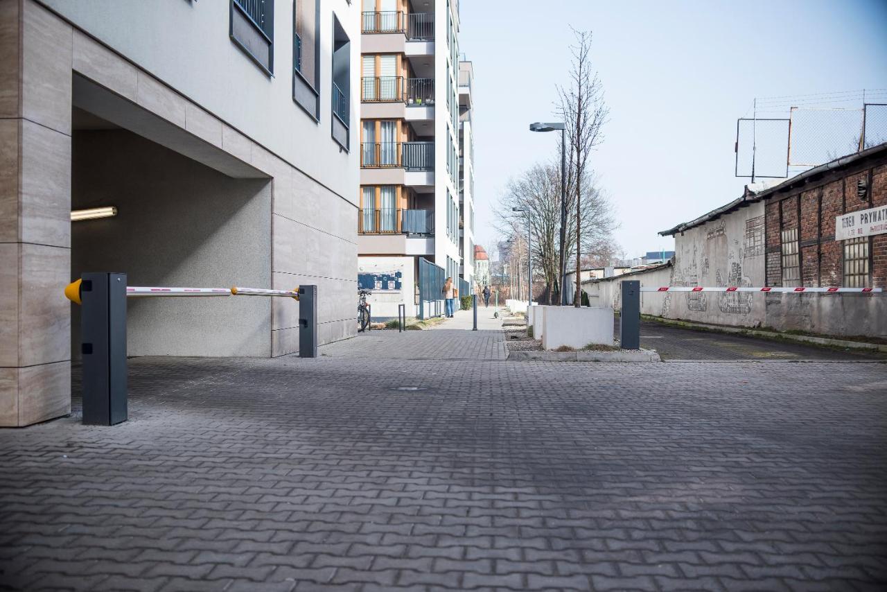 Apartament Z Ogrodkiem I Garazem Posen Exterior foto