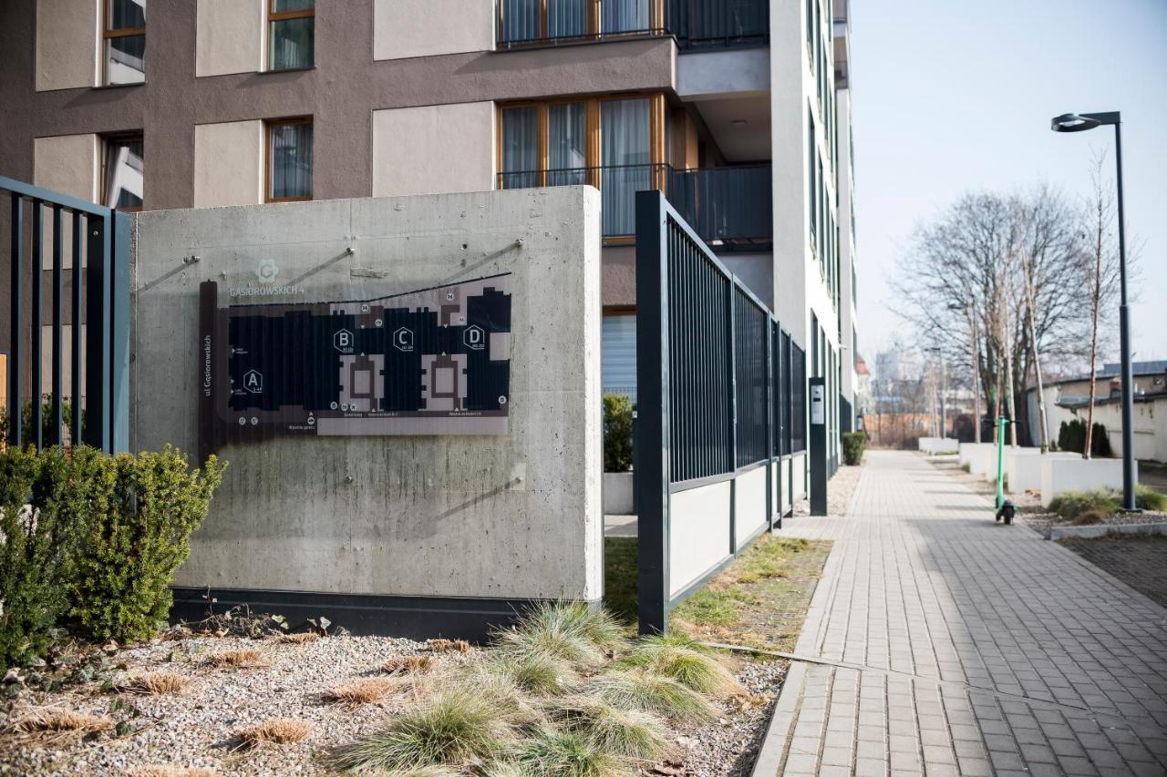 Apartament Z Ogrodkiem I Garazem Posen Exterior foto