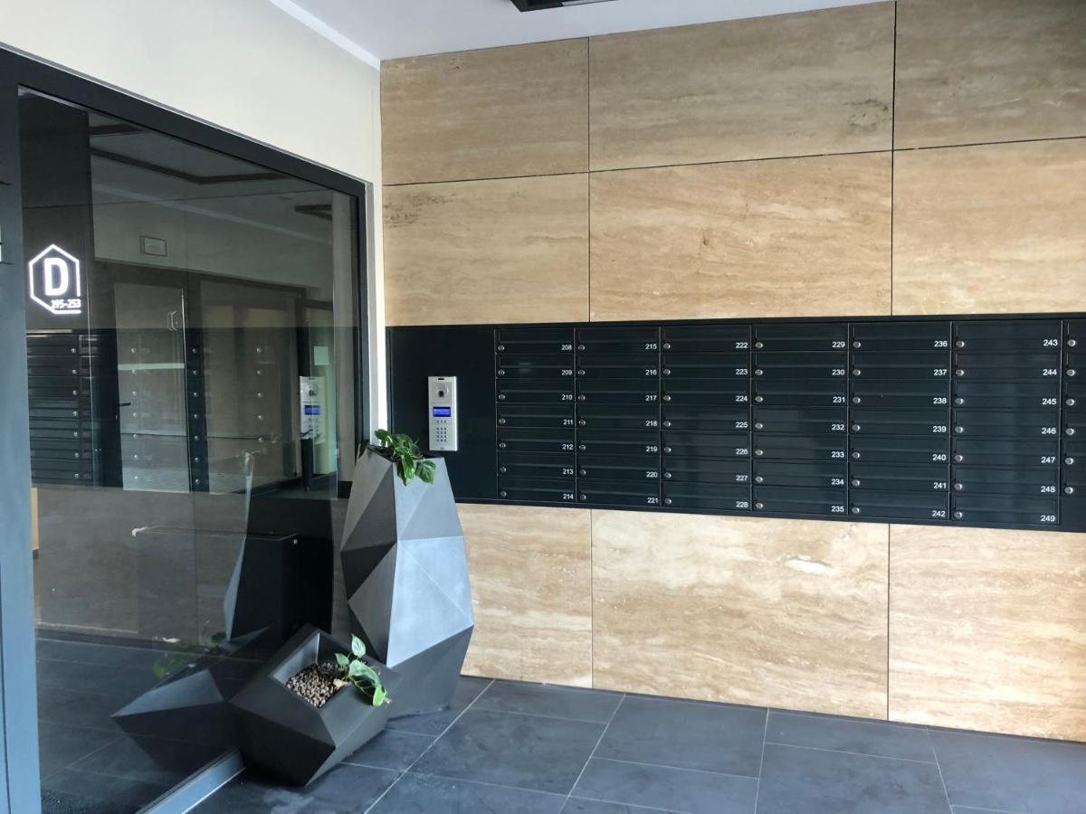 Apartament Z Ogrodkiem I Garazem Posen Exterior foto